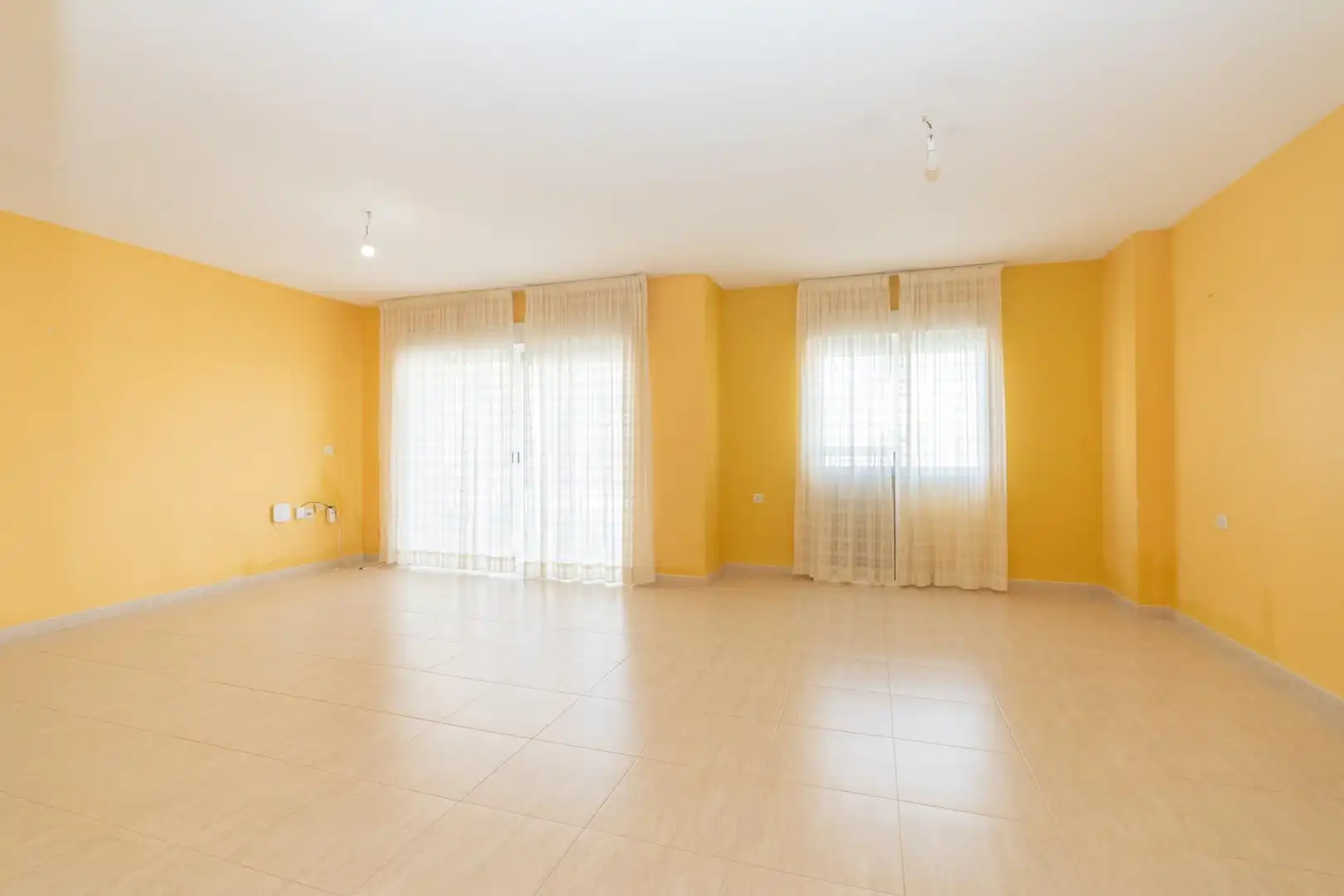 Sala d'estar de Pis en venda en Motril amb Balcó