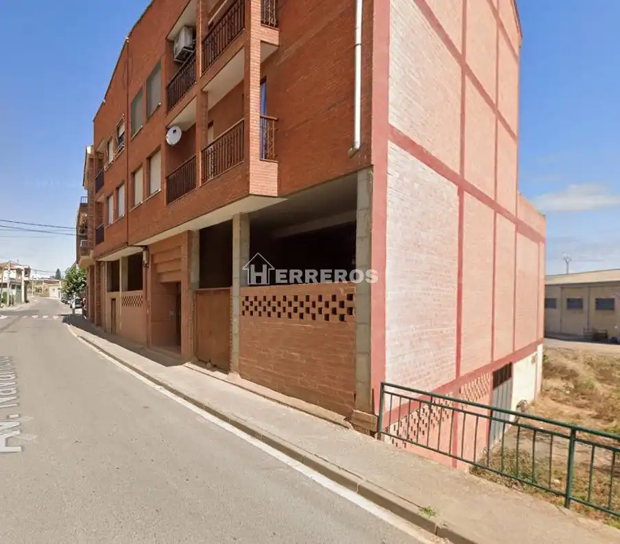 Local commercial à vendre à NAVARRETE