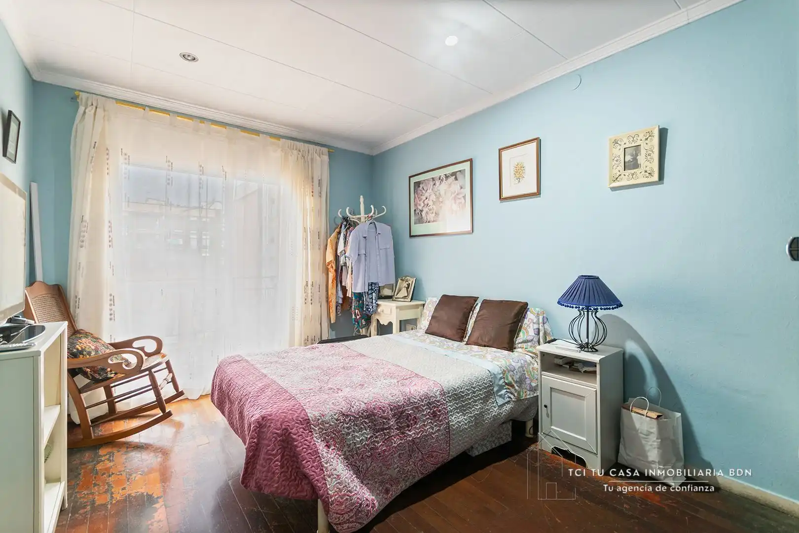 Habitación de Piso en venta en Badalona con Amueblado