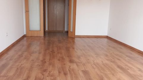 Photo 2 of Flat for sale in Poniente-Norte - Miralbaida - Parque Azahara, Córdoba Capital