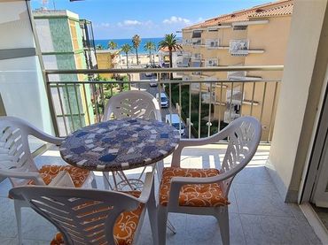 Apartment with lift to rent in Carrer de Lleida 11