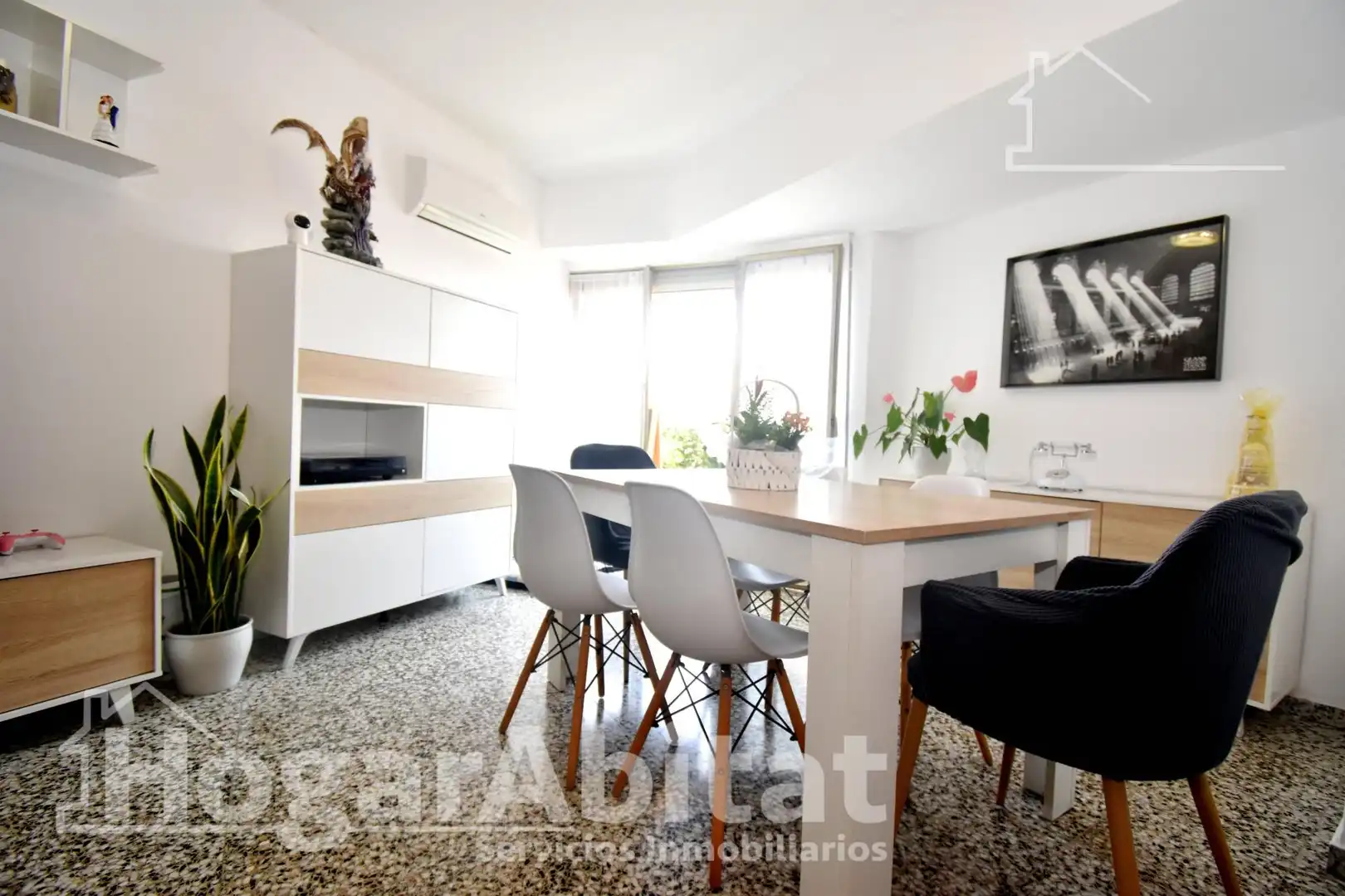 Living room of Flat for sale in Castellón de la Plana / Castelló de la Plana  with Air Conditioner, Heating and Furnished