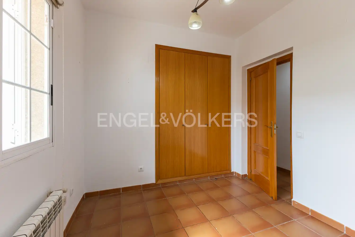 Houses for sale in Bétera  with Air Conditioner, Heating and Private garden