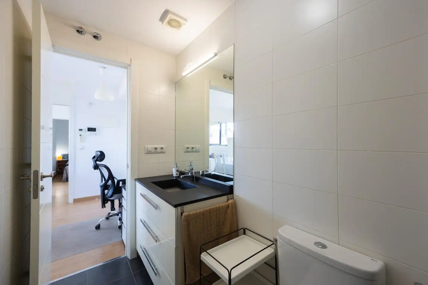 Bathroom of Attic for rent in Madrid  with Air Conditioner, Heating and Terrace