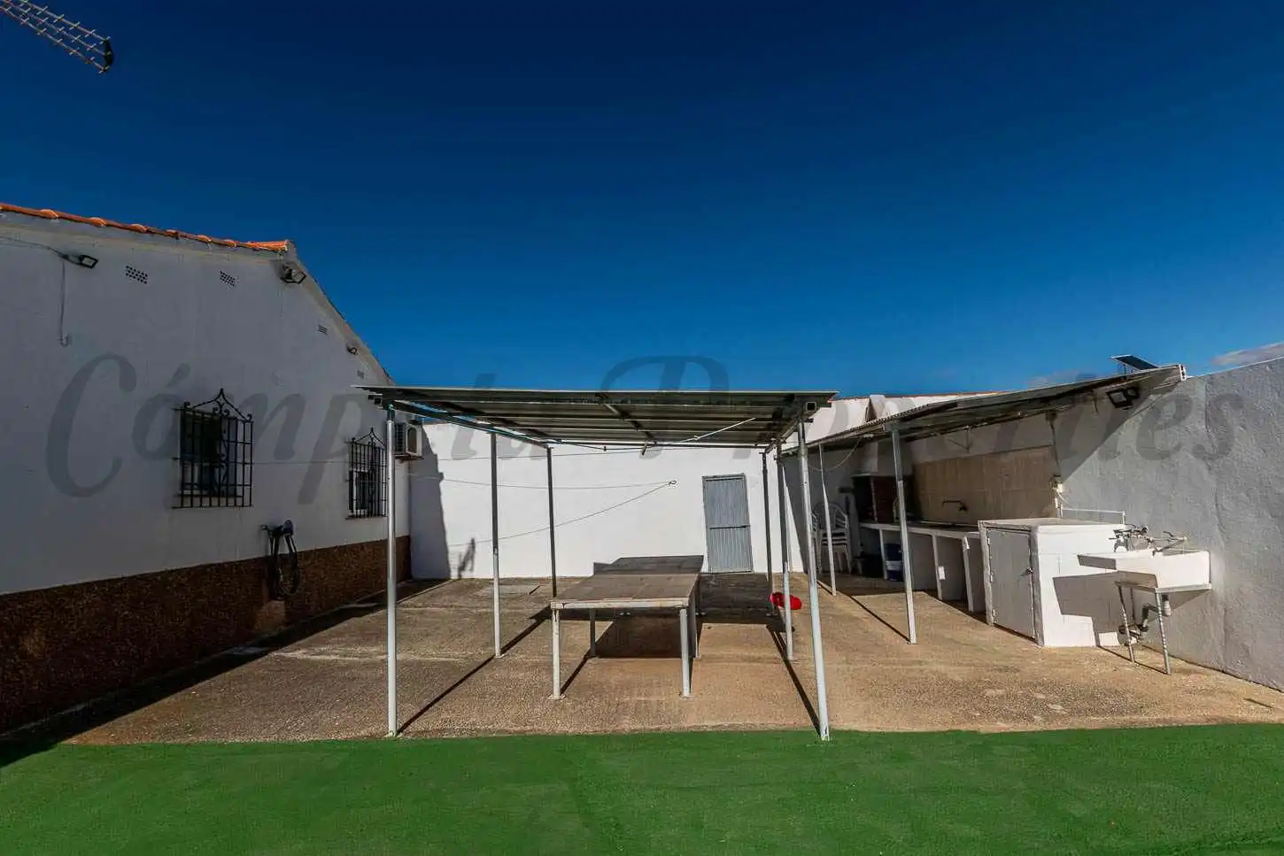 Casa amb piscina en venda a Macharaviaya, imagen 2
