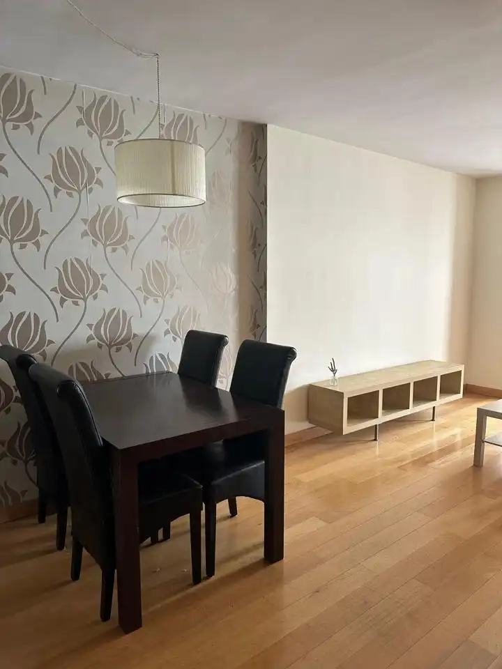 Comedor de Estudio en venta en  Madrid Capital con Aire acondicionado y Amueblado