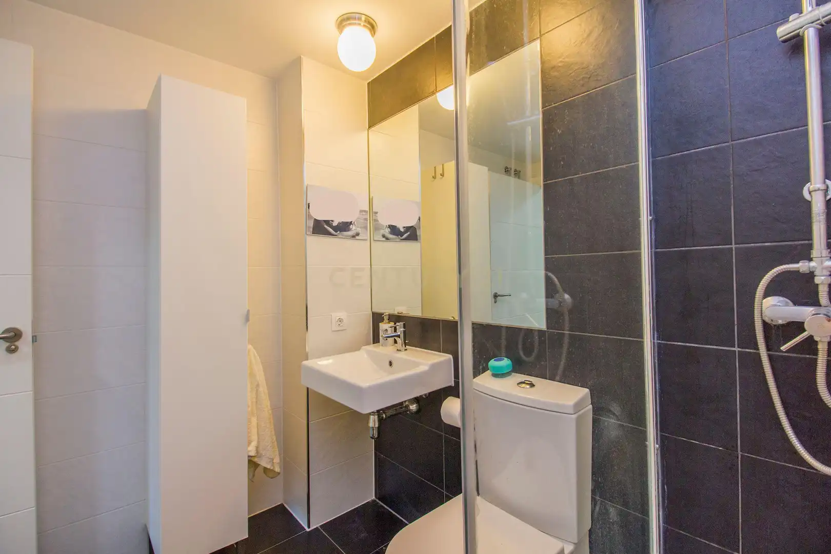 Baño de Apartamento de alquiler en Calpe / Calp con Aire acondicionado, Jardín privado y Amueblado
