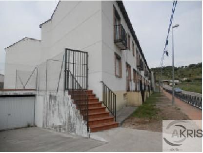 Vista exterior de Edifici en venda en San Román de los Montes