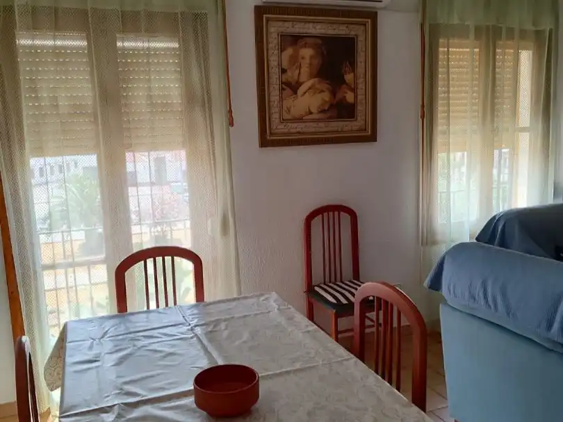 Dining room of Flat for share in Almagro  with Air Conditioner, Heating and Furnished