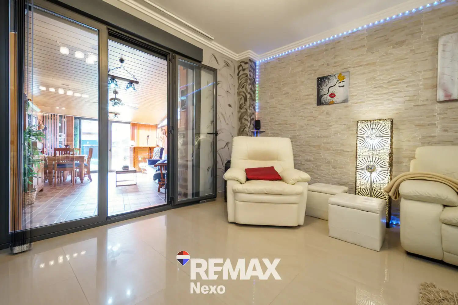 Casa adosada en venta en Cigales con Calefacción, Jardín privado y Terraza