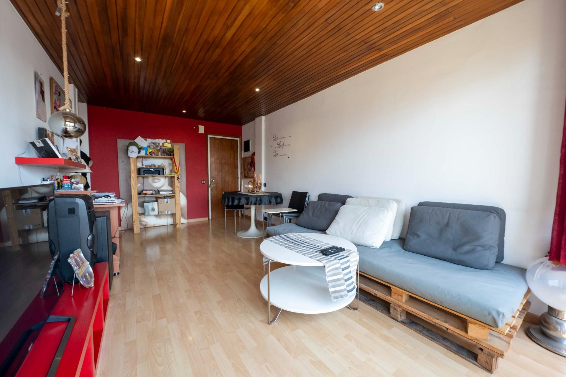 Sala d'estar de Apartament en venda en Sant Andreu de Llavaneres amb Jardí privat, Terrassa i Balcó