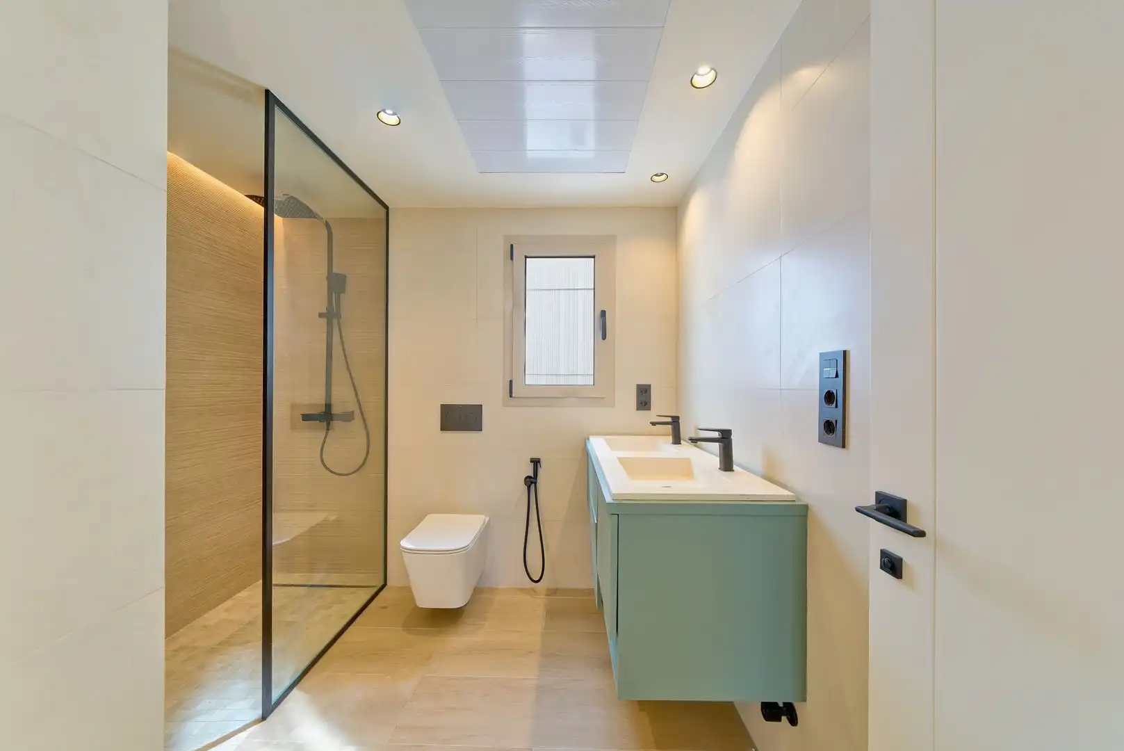 Bathroom of Detached homes for sale in Málaga  with Air Conditioner, Heating and Terrace