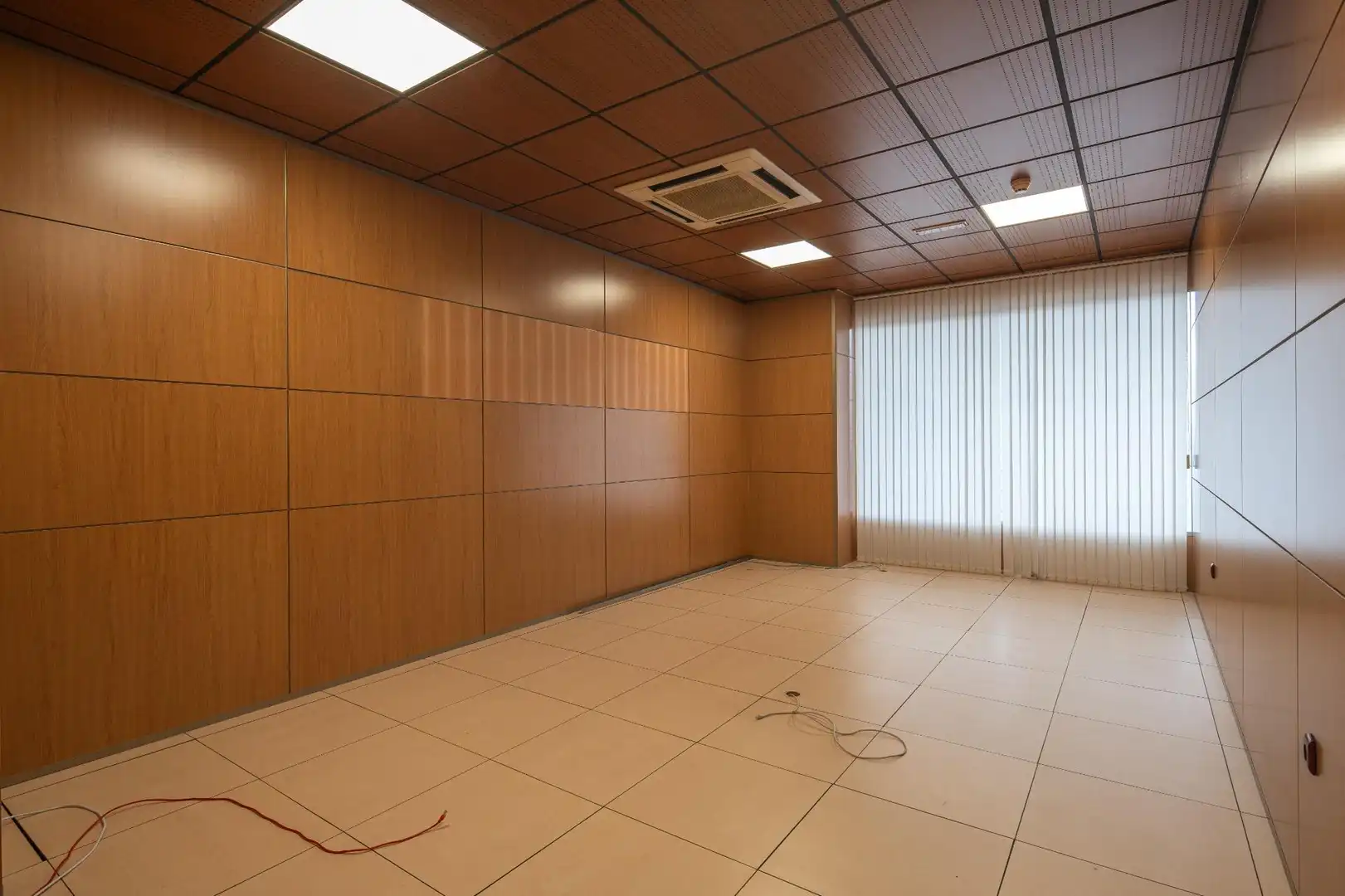 Oficina de alquiler en Campus de la Salud