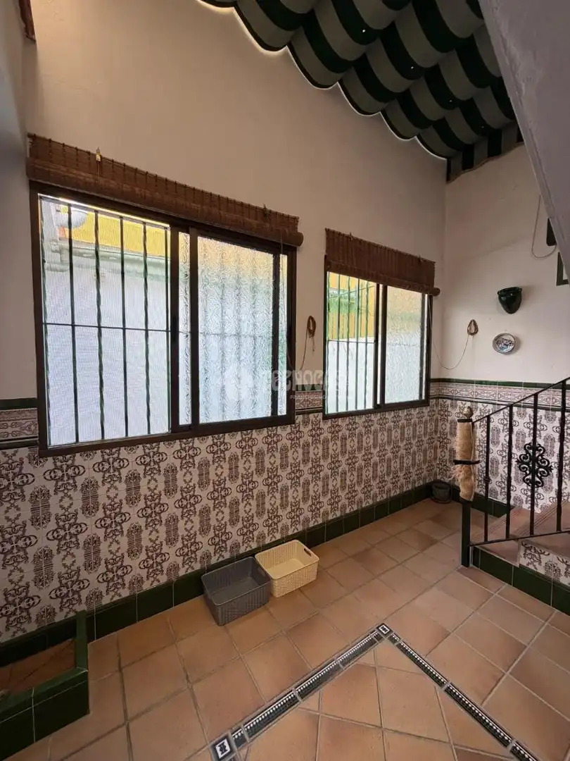 Pis en venda en Este - Alcosa- Torreblanca
