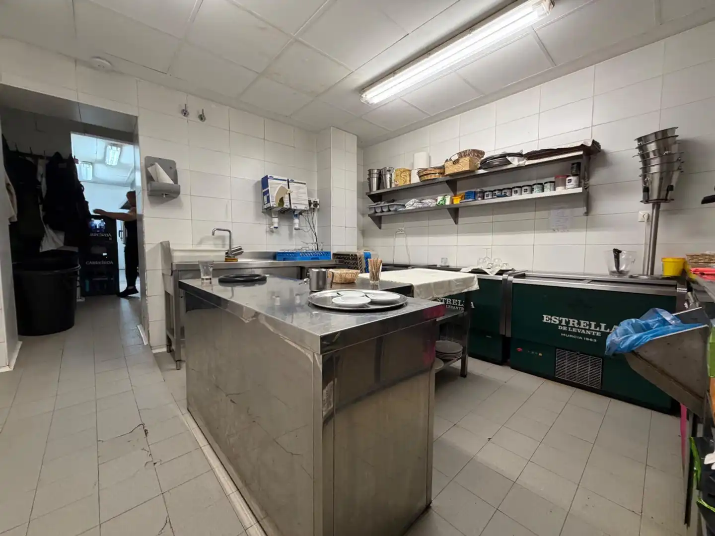 Kitchen of Houses for sale in Chulilla  with Air Conditioner, Heating and Terrace