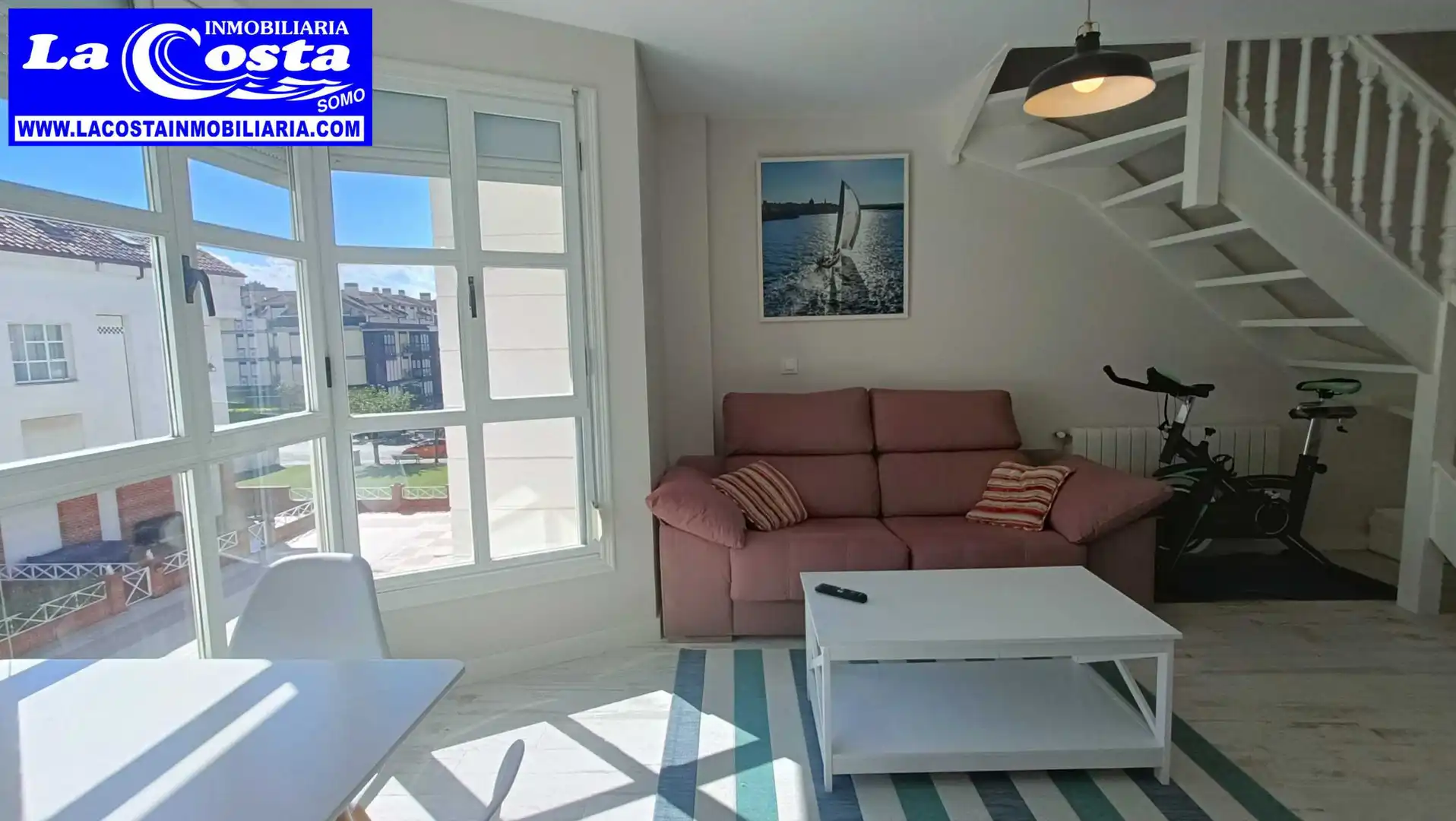 Sala d'estar de Dúplex en venda en Ribamontán al Mar amb Calefacció, Moblat i Forn
