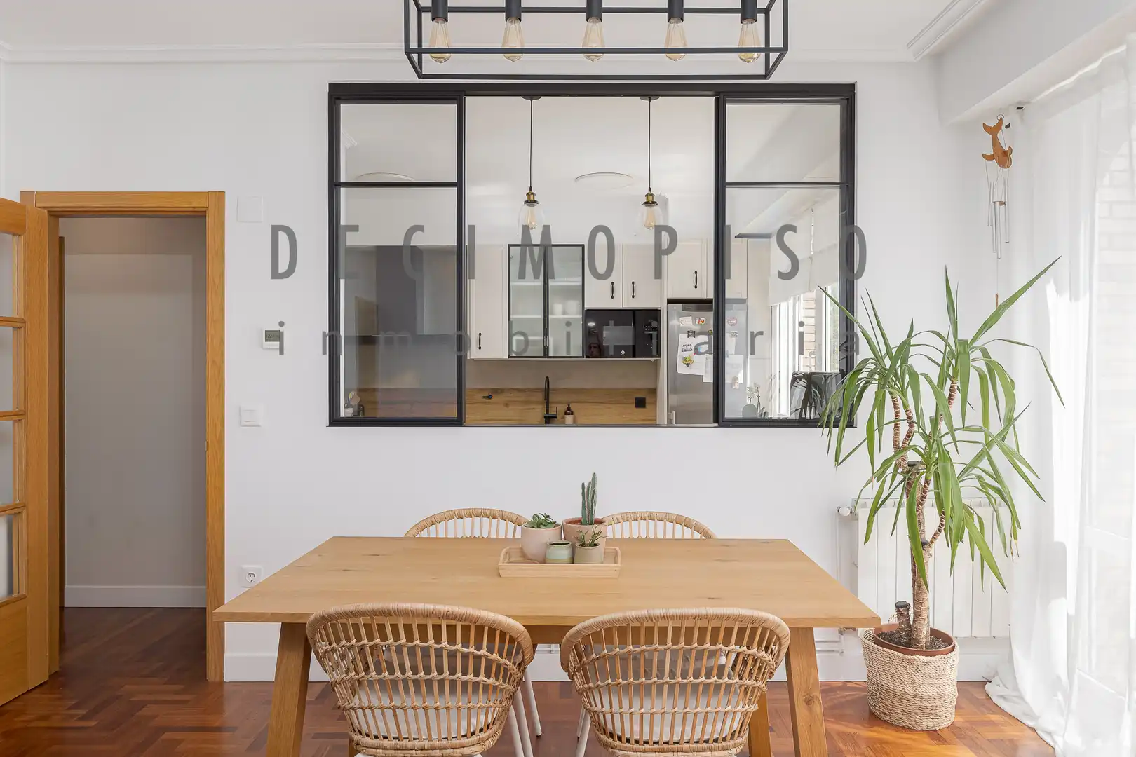 Comedor de Piso en venta en Donostia - San Sebastián  con Calefacción