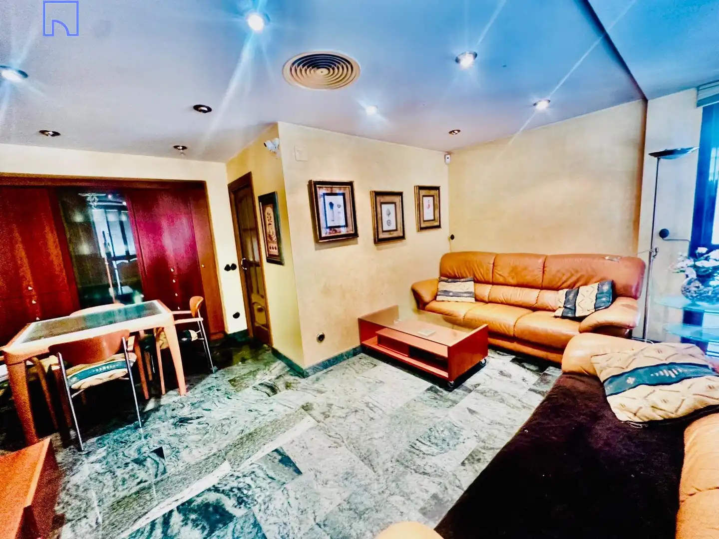 Houses for sale in Tudela  with Air Conditioner, Heating and Storage room