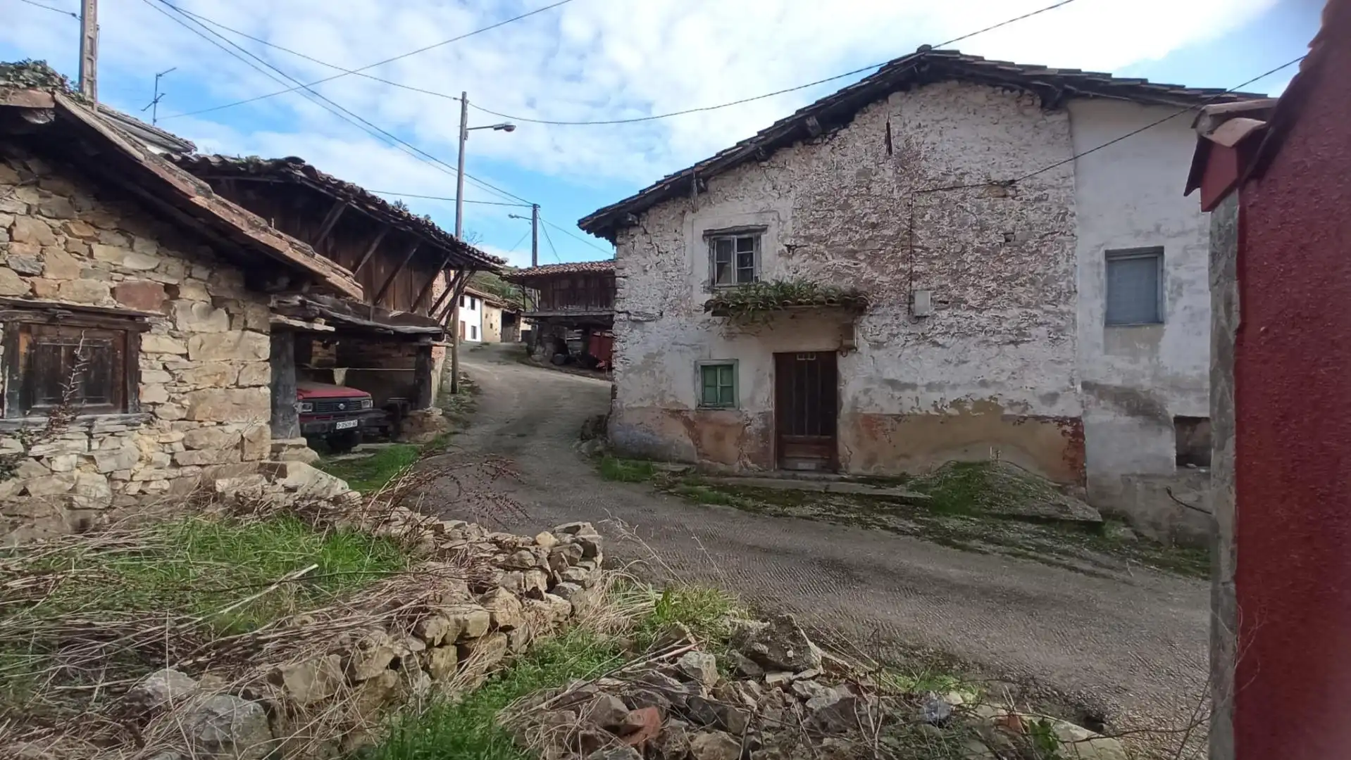 Vista exterior de Finca rústica en venta en Sariego con Jardín privado y Amueblado