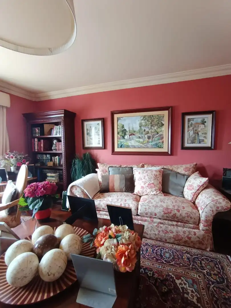 Sala d'estar de Casa adosada en venda en Las Palmas de Gran Canaria amb Jardí privat i Terrassa