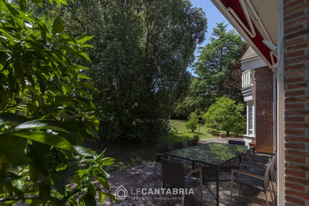 Casa con piscina en venta en La Sierra, imagen 10
