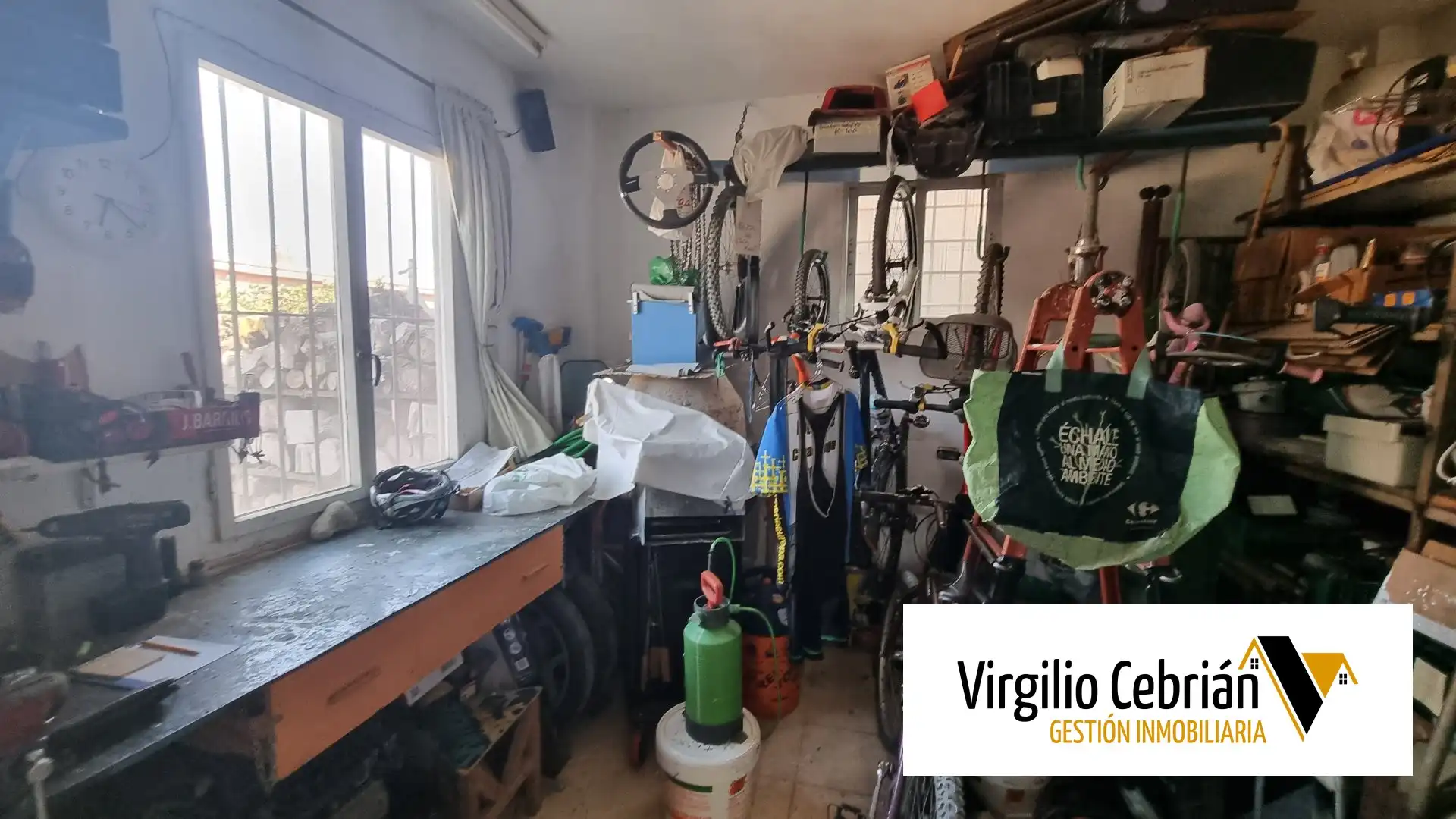 Country homes for sale in Chipiona  with Air Conditioner, Private garden and Storage room