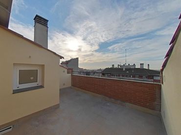Appartamento con ascensore in vendita a Av Abat Marcet