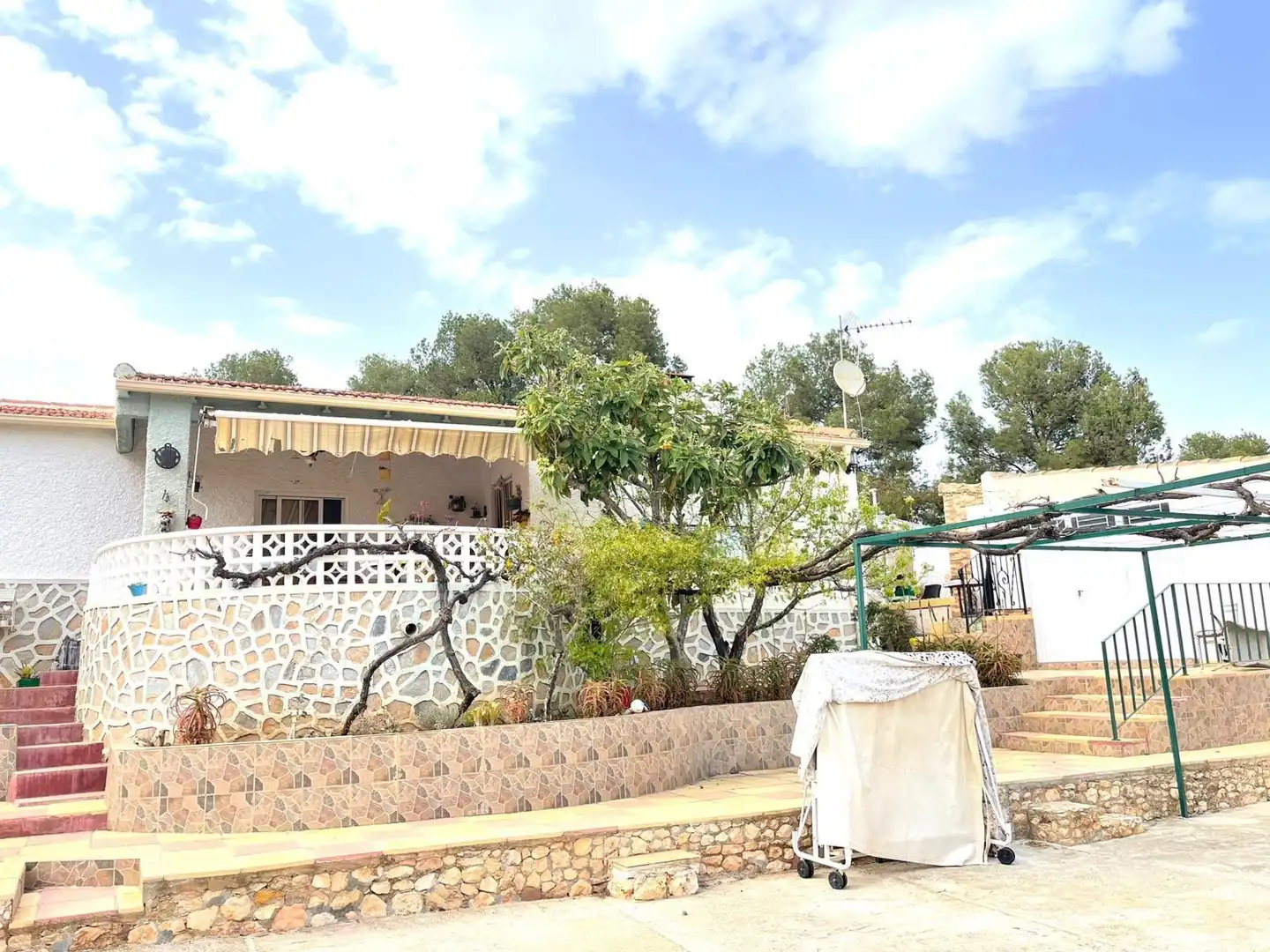 Garten von Haus oder Chalet zum Verkauf in Mula mit Privatgarten, Terrasse und Abstellraum