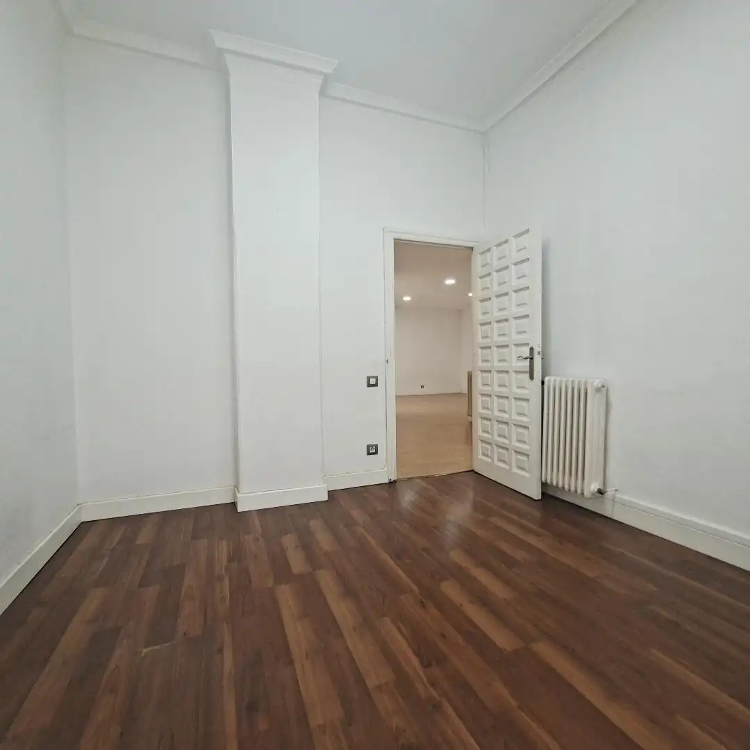 Habitación de Piso en venta en Zaragoza con Terraza