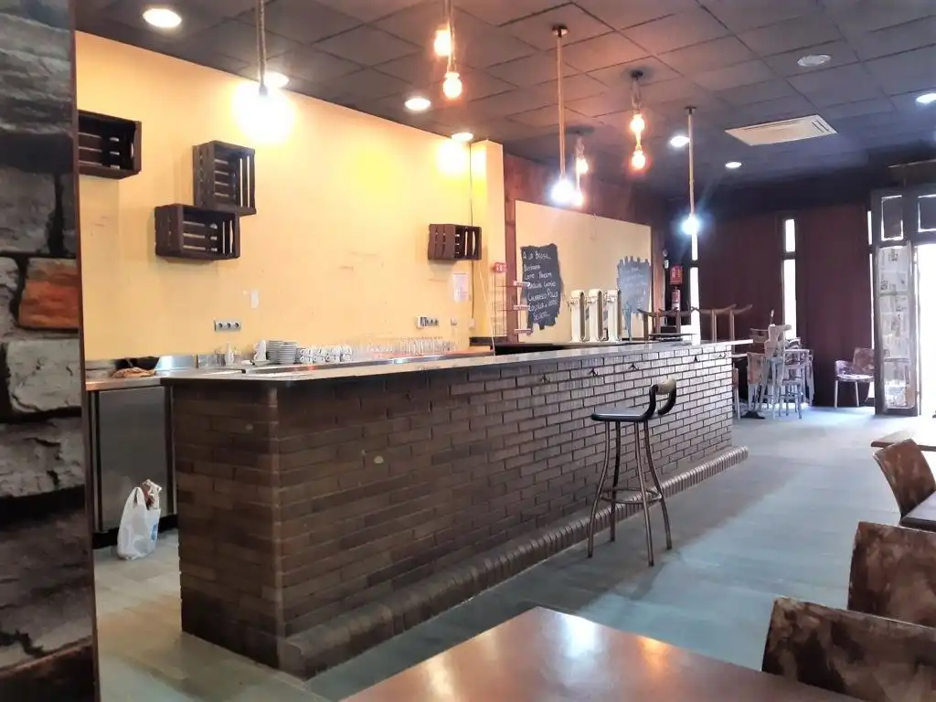 Commercial properties for sale in Cunit  with Air Conditioner