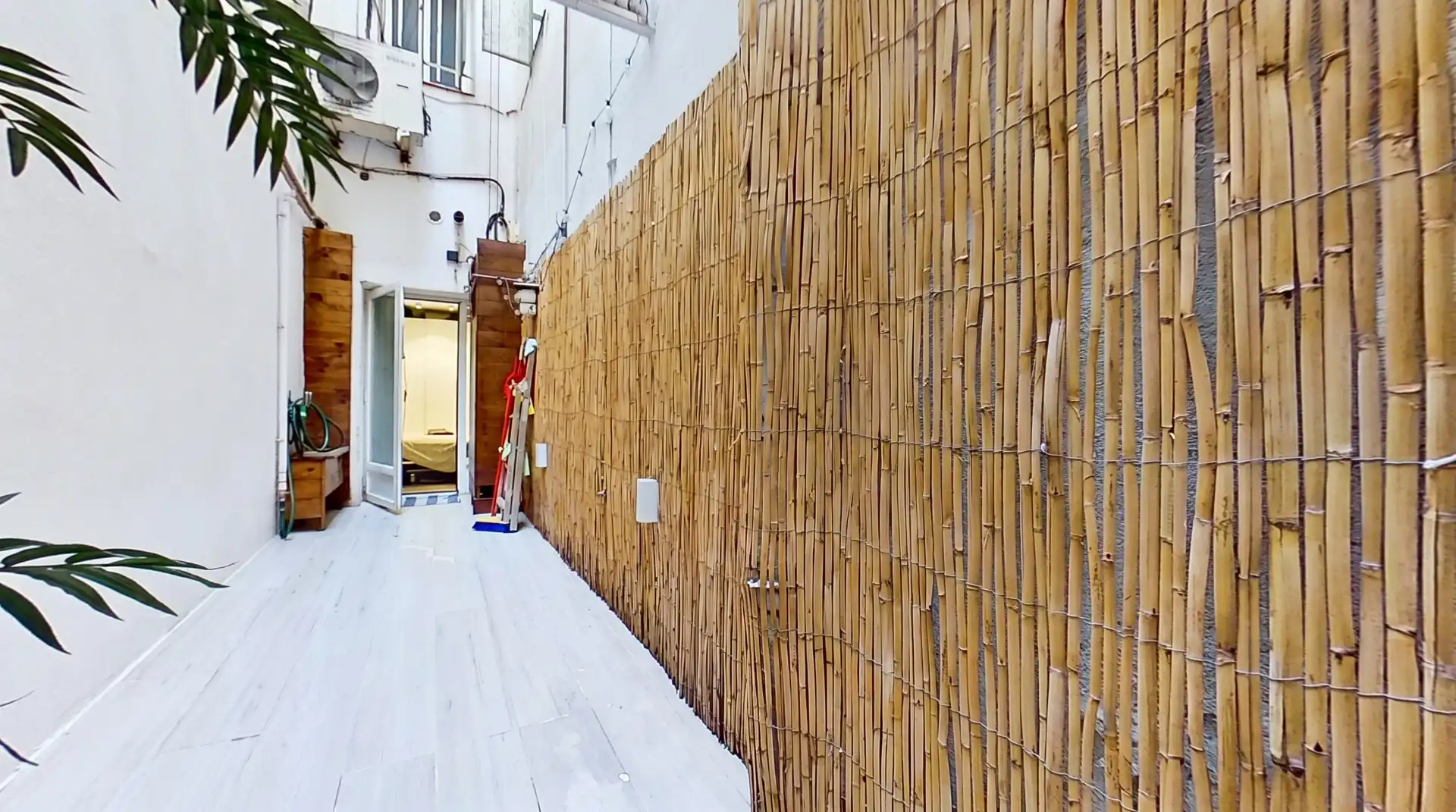 Außenansicht von Wohnung zum Verkauf in Madrid mit Klimaanlage, Heizung und Parkett