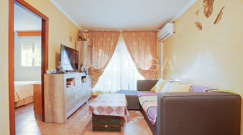 Foto 2 de Piso en venta en La Verneda, Sant Adrià de Besòs