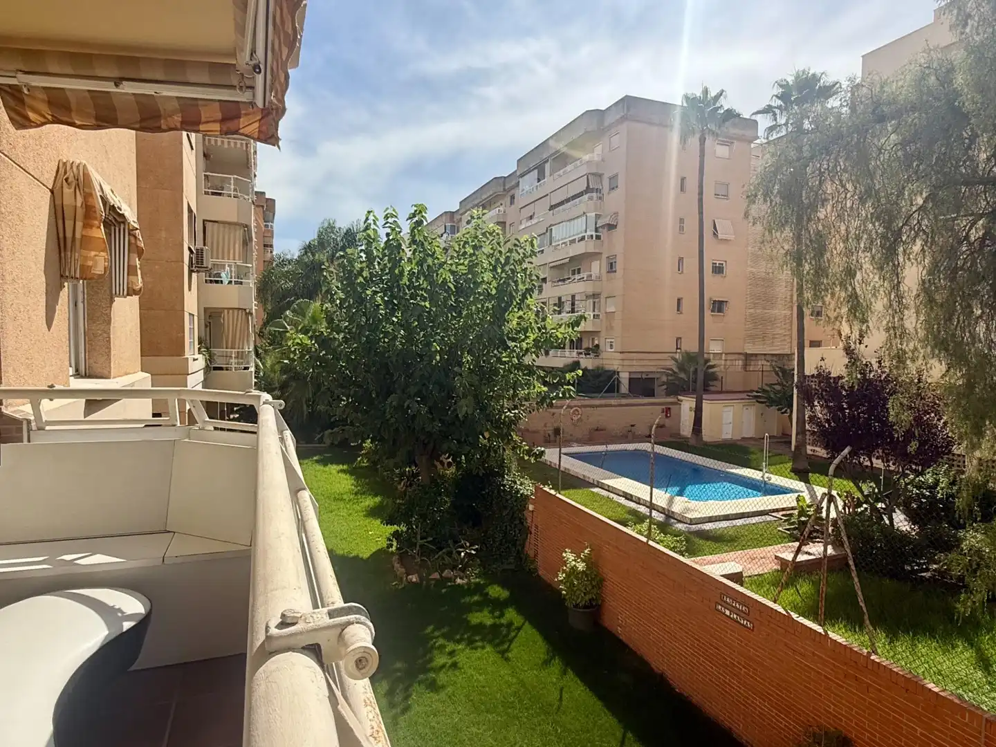 Pis amb piscina en venda a Avenida SOR TERESA PRAT