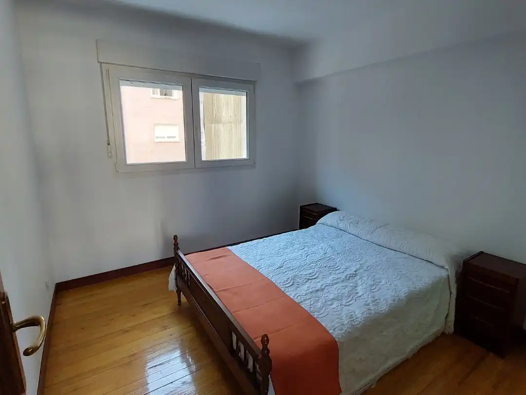 Habitación de Piso en venta en Santoña con Balcón