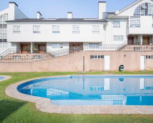 Swimming pool of House or chalet for sale in A Coruña Capital   with Heating, Private garden and Parquet flooring