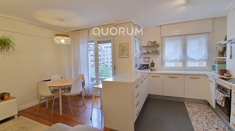 Foto 4 de Piso en venta en Galdakao, Bizkaia