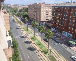 Vista exterior de Pis de lloguer en  Murcia Capital amb Balcó