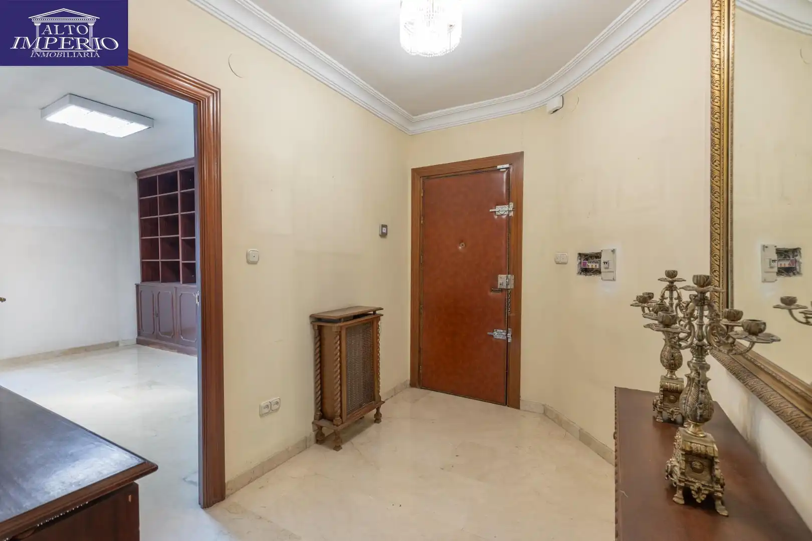 Piso con terraza en venta en PEDRO ANTONIO DE ALARCON, imagen 3