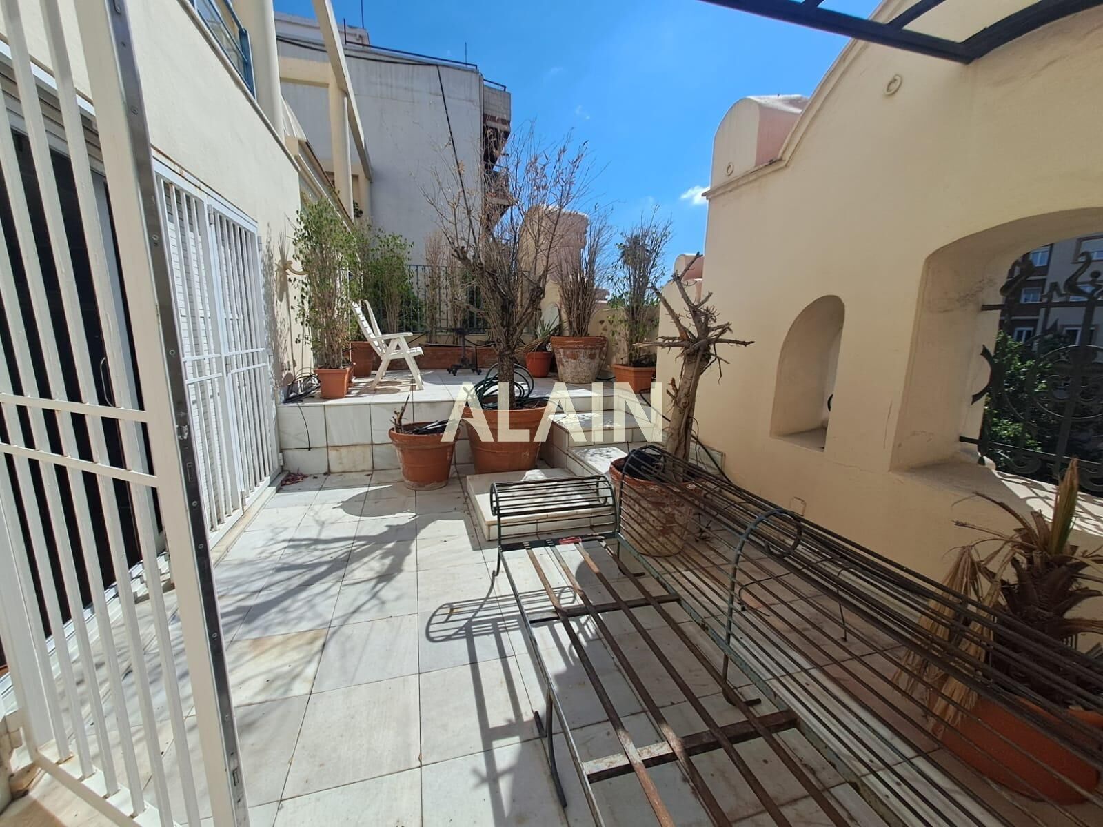 Terraza de Ático en venta en  Valencia Capital con Aire acondicionado, Calefacción y Parquet
