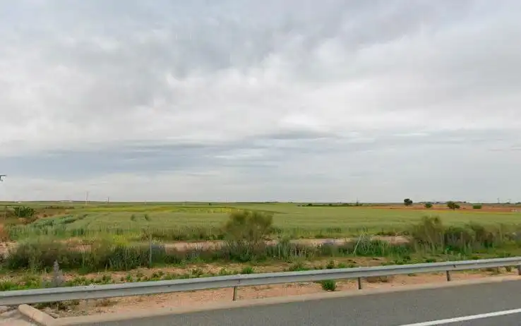 Terrenys i solars en venda a Zona Entrada - Gasolineras, imagen 2
