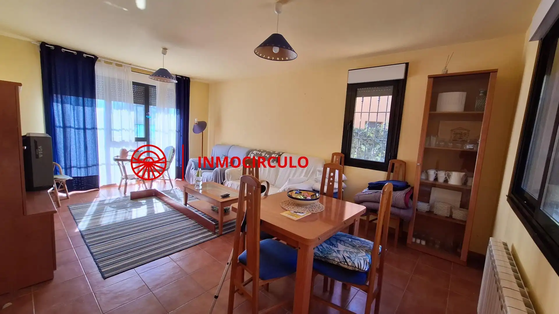 Sala de estar de Casa adosada en venta en Cogollos con Calefacción y Jardín privado