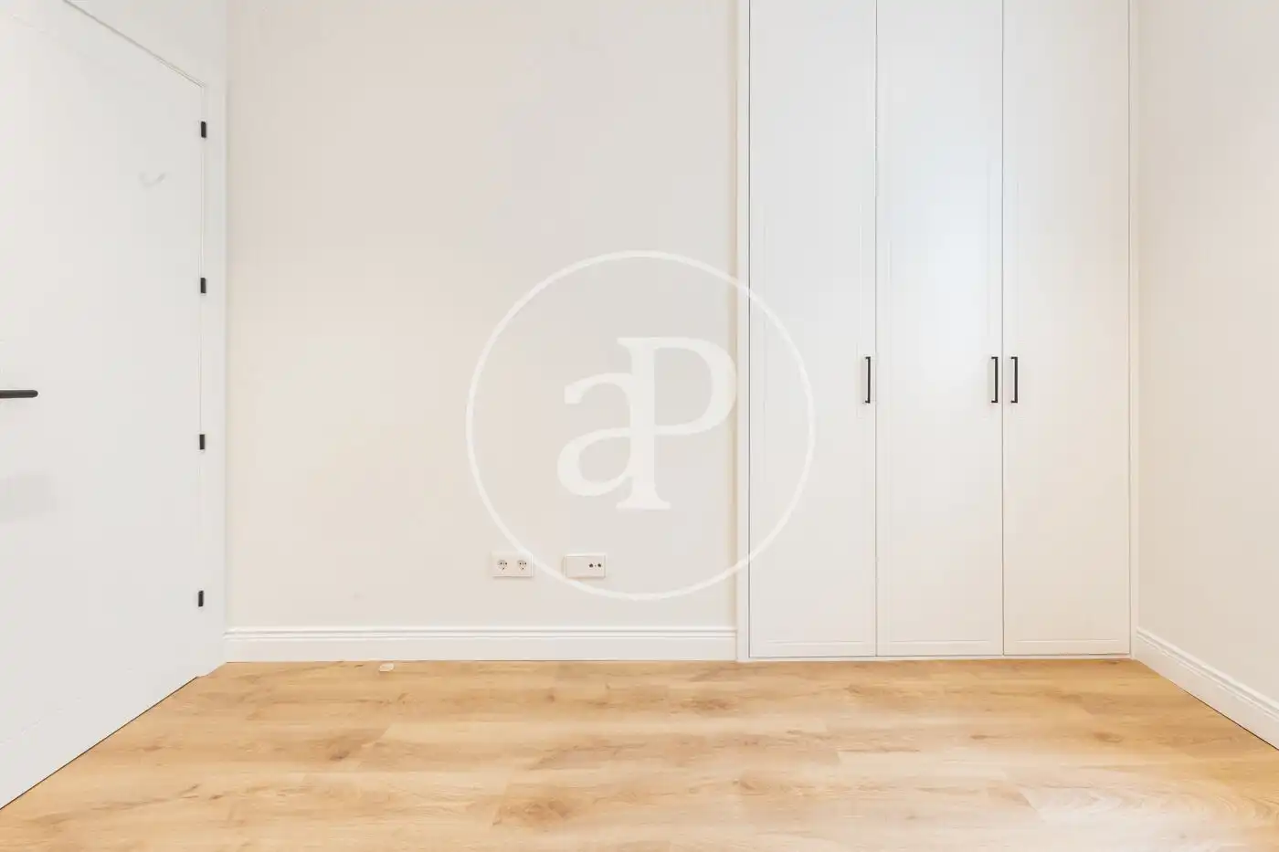 Habitación de Piso en venta en Madrid con Aire acondicionado, Calefacción y Terraza