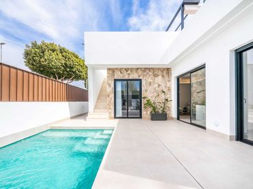 Villa con piscina in vendita a Calle Calle Duque De Rivas (Roldan)