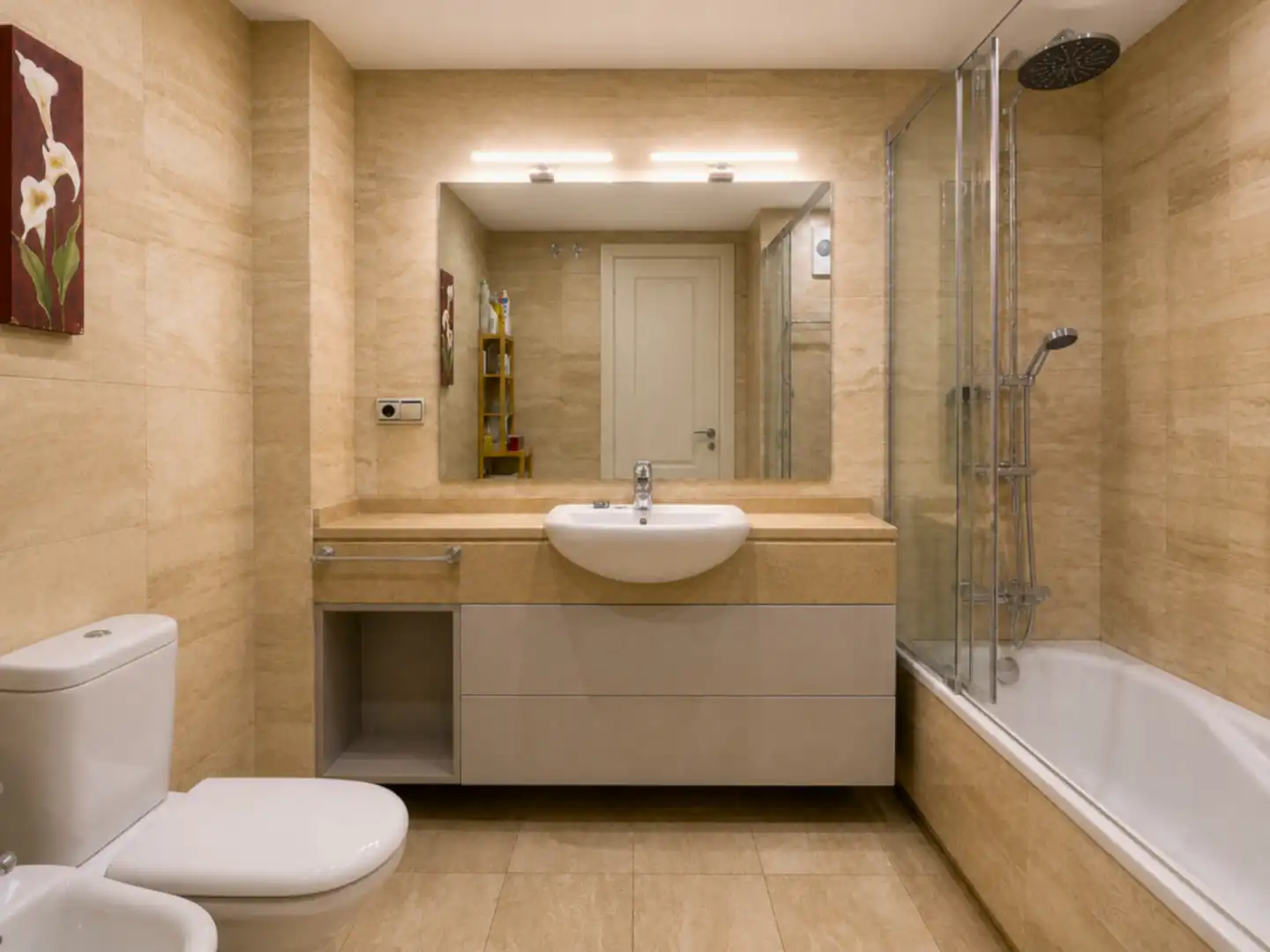 Baño de Ático en venta en San Juan de Aznalfarache con Aire acondicionado, Calefacción y Terraza