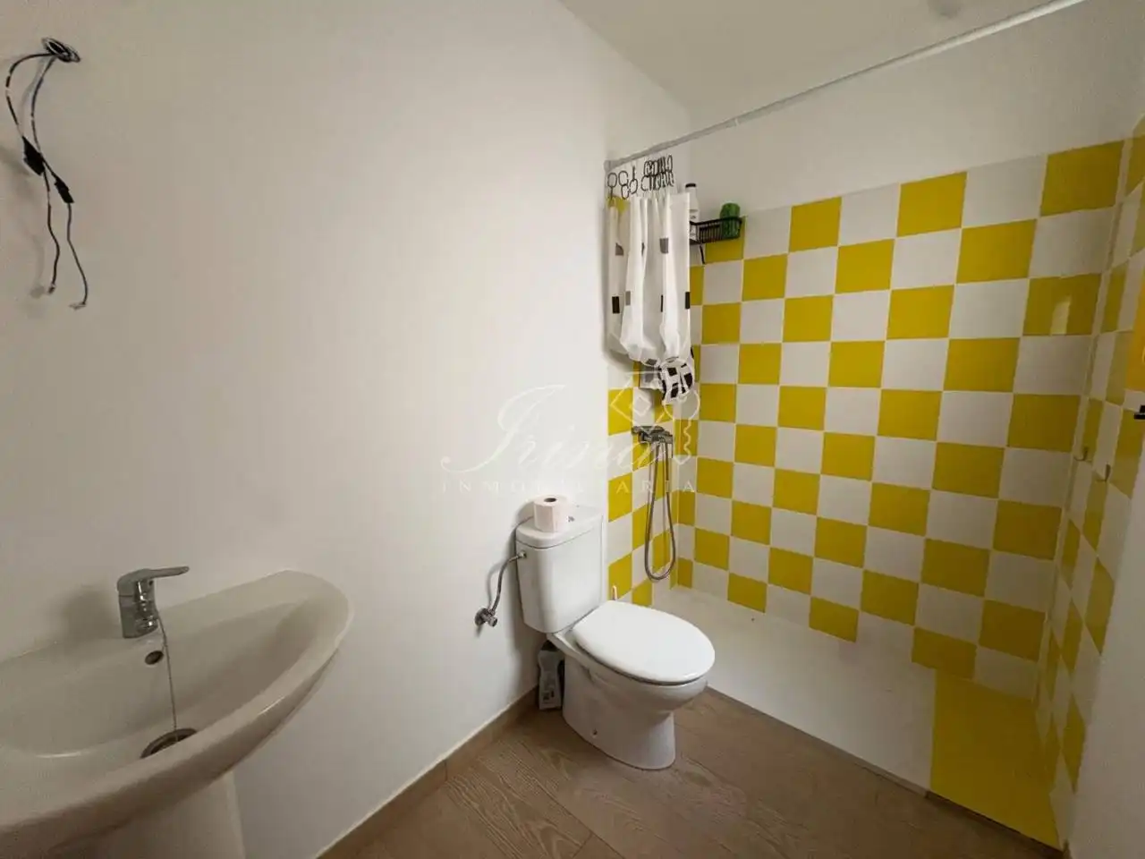 Baño de Piso en venta en Santa Cruz de la Palma con Terraza y Balcón