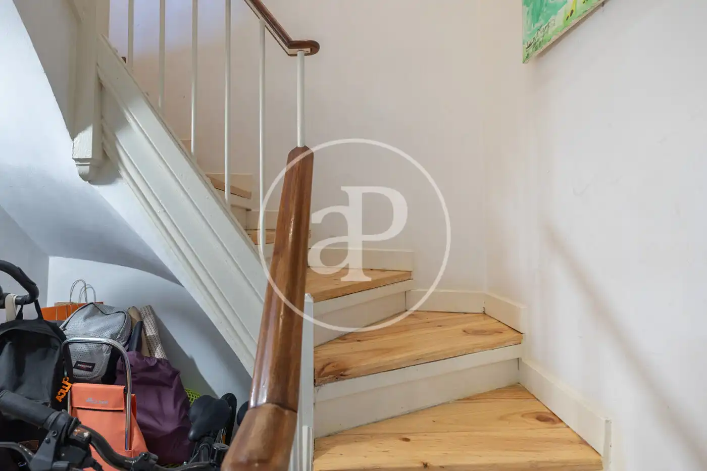 Flat for sale in Barcelona  with Air Conditioner and Heating