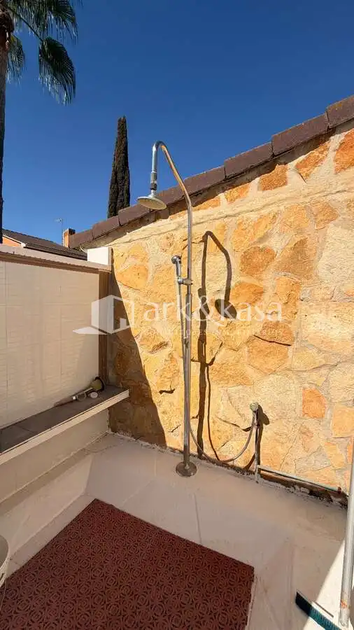 Chalet con piscina en venta en San Antonio de Benagéber, imagen 12
