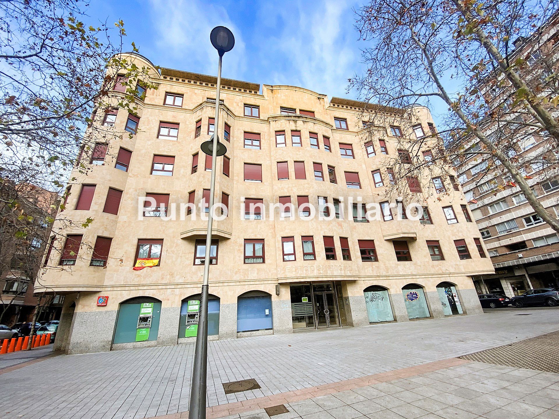 Premises to rent in Plaza de San Miguel, 4, San Pablo - San Nicolás