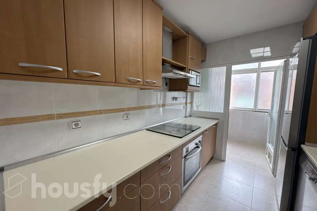 Cocina de Piso de alquiler en Alcalá de Henares con Aire acondicionado, Calefacción y Parquet