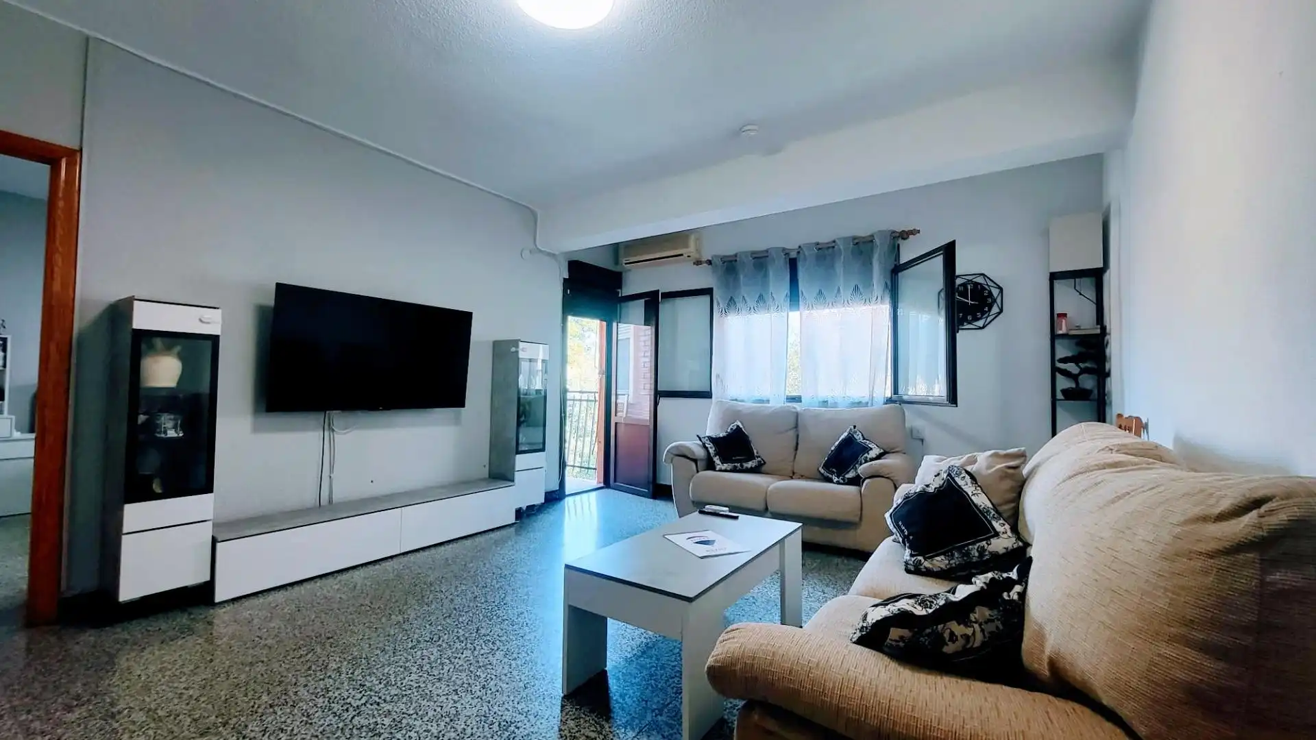 Sala de estar de Piso en venta en Xàtiva con Aire acondicionado, Calefacción y Terraza